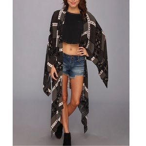 Free People Festival Scarf Print Duster Size Small Kimono OverCoat Like New
